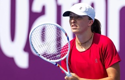 Iga Swiatek lập kỷ lục tại quần vợt Qatar Open: Khi sự tàn nhẫn làm nên thương hiệu