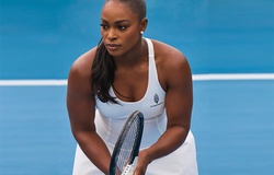 Cựu vô địch quần vợt Grand Slam Sloane Stephens vượt qua vòng loại Australian Open đầy khó khăn