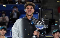 Ben Shelton đăng quang quần vợt Dallas Open: Khi bản lĩnh "lội ngược dòng" định nghĩa giá trị ngôi sao mới