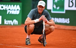 Jannik Sinner phá kỷ lục của Djokovic, thẳng tiến vào bán kết quần vợt Rome Masters 2026