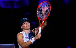 Quần vợt Stuttgart Open 2026: Iga Swiatek tái xuất ấn tượng cùng "công thức Nadal" và sự trỗi dậy của Mirra Andreeva