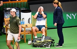 Sao quần vợt Holger Rune tự chỉ trích mình sau chấn thương kinh hoàng: 'Tôi cần một cái tát vào mặt'