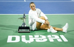 Con gái tỷ phú Jessica Pegula vô địch quần vợt Dubai Open 2026: Bài học về bản lĩnh vượt ngưỡng tuổi 30