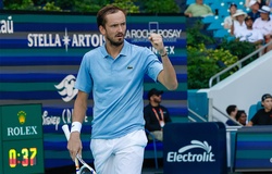 Quần vợt Miami Open 2026: Medvedev ngược dòng nghẹt thở trước "hiện tượng" 19 tuổi, Ben Shelton gây thất vọng