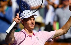 Quần vợt Miami Open 2026: Jannik Sinner thắng áp đảo ngày chào sân, hướng tới chiến tích lịch sử của Roger Federer