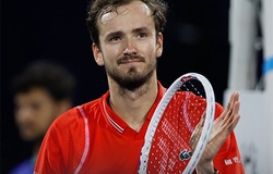 Daniil Medvedev đăng quang tại quần vợt Dubai 2026: Chức vô địch không trọn vẹn
