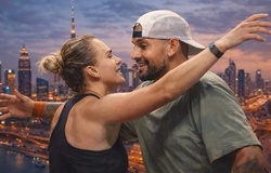 Nick Kyrgios hạ Sabalenka trong trận đấu quần vợt "kỳ lạ" nhất lịch sử: Sân thu nhỏ, mất tín hiệu