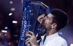 Kết quả tennis mới nhất 21/11: Djokovic tạo một loạt cột mốc kỷ lục khi vô địch ATP Finals