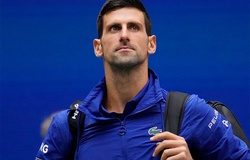 Úc hoãn trục xuất Djokovic: Lỗi của chính quyền hay ban tổ chức Australian Open 2022?