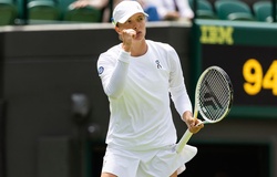 Vì sao số 1 thế giới tennis nữ Iga Swiatek vẫn hài lòng dù bị loại ở Wimbledon 2023?