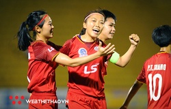 "Hat-trick" Quả bóng Vàng Huỳnh Như và nguyện ước đạp trên thảm cỏ châu Âu