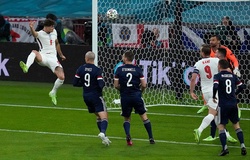 John Stones gây kinh ngạc về cú bật nhảy đánh đầu cho tuyển Anh