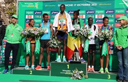 Paris Marathon có kỷ lục mới sau hơn 2 năm gián đoạn