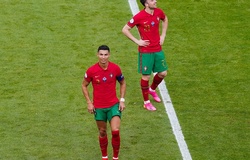 Ronaldo có hiệu suất ghi bàn thấp nhất trên hàng công Bồ Đào Nha