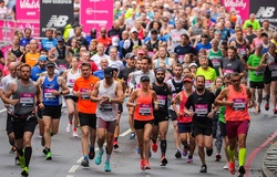 Giải bán marathon 12.000 người diễn ra giữa mùa dịch COVID-19