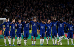 Chelsea có thể bị trừ điểm khi Abramovich bị trừng phạt