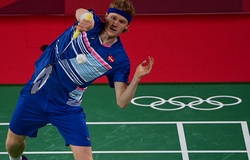 Kết quả cầu lông Olympic mới nhất: Tiến Minh chiến đấu kiên cường trước Antonsen