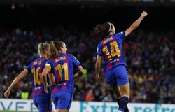 Barca đạt thành tích ngoạn mục vào bán kết Champions League nữ
