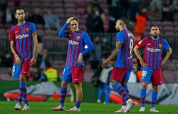 Barca tệ nhất sau 18 năm, bị Real Madrid bỏ xa không tưởng