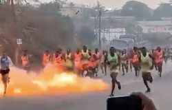 18 người bị thương từ những vụ nổ tại giải chạy marathon ở Cameroon