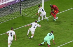 Chiellini trở lại và “nhốt” Lukaku trong sự bất lực trước Italia