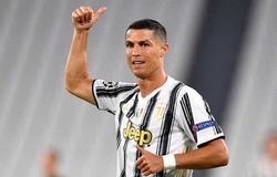Ronaldo chiếm ngôi đầu thế giới sau khi Messi giảm lương