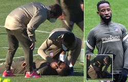 Moussa Dembele của Atletico Madrid ngất xỉu trên sân tập