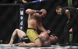 Huấn luyện viên của Anthony Smith nhận chỉ trích từ giới võ sĩ