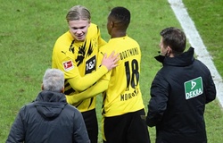 Dortmund tung vào sân “thần đồng” trẻ nhất lịch sử Bundesliga