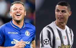 Cựu sao Italia gây sốc khi công kích Ronaldo và Dybala ở Juventus