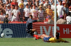 Cầu thủ Andres Escobar bị bắn chết năm bao nhiêu tuổi?