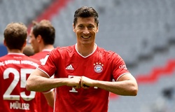 Lewandowski đi vào lịch sử Bundesliga với kỷ lục mới cùng Bayern