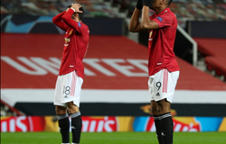 MU phải trả giá vì pha bỏ lỡ không tưởng của Martial?