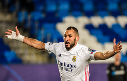 Benzema gia nhập top ghi bàn đặc biệt ở Champions League với Messi và Ronaldo