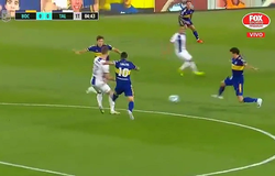 Cựu sao MU suýt đạp gãy chân đối thủ chỉ sau 3 giây bóng lăn