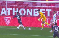 Tiền đạo Real Madrid bị troll vì sút trượt bóng trước vạch vôi