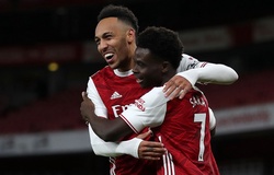 Aubameyang chuộc lỗi cho Arsenal sau cơ hội bỏ lỡ đáng kinh ngạc