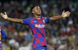 Ansu Fati thay đổi người đại diện từ... Messi sang Ronaldo