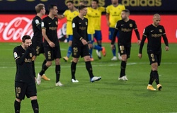 Barca thất bại với 2 bàn thua ngớ ngẩn như đá phản lưới nhà