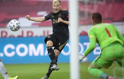 Tin bóng đá 23/8: Barca hy sinh tiền đạo để có Van de Beek 