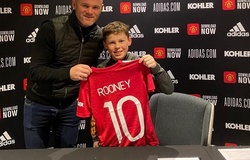 Kai Rooney tiếp bước cha ký hợp đồng với MU