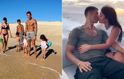  Ronaldo khoe hình ảnh tuyệt vời cùng gia đình trên bờ biển