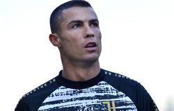 PSG xếp Ronaldo chơi ở đâu nếu thực hiện bom tấn chuyển nhượng?