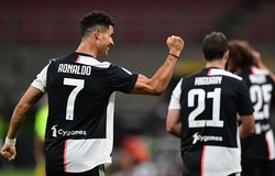 Ronaldo và Juventus thua ngược Milan theo cách không tưởng