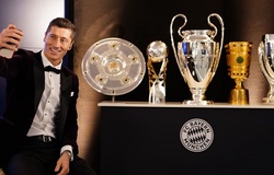 Choáng với 11 danh hiệu của Lewandowski trong năm 2020