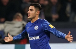 Liverpool mượn hậu vệ 18 triệu bảng vào giờ chót