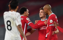 Klopp đáp trả huyền thoại MU khi Liverpool bị chê là “cẩu thả”