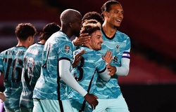Liverpool ghi 7 bàn, Klopp vẫn nhận mắc sai lầm