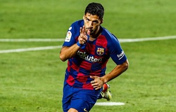 Messi im tiếng nhưng Suarez đi vào lịch sử Barca