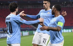 Man City tiến sát tứ kết Champions League với kỷ lục thắng sân khách 